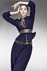 高清组图：范冰冰《麦田》守望者 最新华丽复古写真