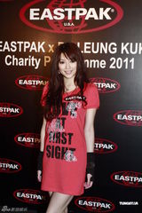 组图：周柏豪不回应何超云炮轰 称有误会不主动解释