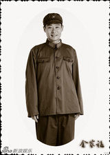 高清：《全家福》怀旧剧照曝光 王茜华带婆婆改嫁