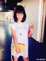 组图：尚雯婕惊异造型盘点 老人妆独领风骚