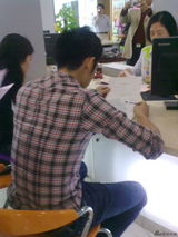 组图：林丹谢杏芳领结婚证曝光 情侣写一生契约