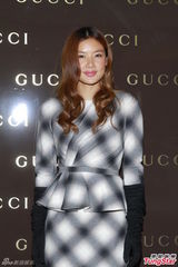 组图：乐基儿否认与黎明离婚后生活水平下跌