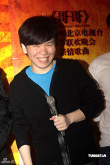 幻灯图：李玉刚新七小福加盟常石磊《哥哥》群星版