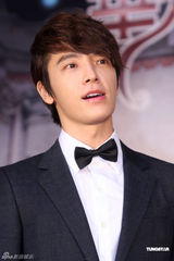 组图：《华丽的挑战》台湾将播 始源东海无奈被配音