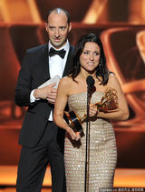 组图：艾美奖谢耳朵三获喜剧视帝 毒师获最佳