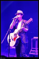 组图：赵照北京个唱落幕 创照系民谣新乐章