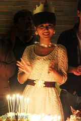 组图：杨紫【演员】19岁生日私影曝光 19岁希望更时尚