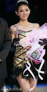 幻灯图集：《非诚勿扰》女嘉宾闫凤姣照片集锦