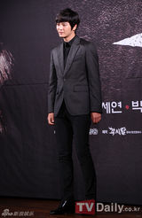 组图：朱元陈世妍等为韩剧《新娘面具》造势