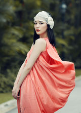 高清图：唐于鸿拍复古写真 风情万种展异域情调