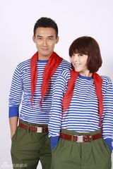 组图：《首付》张铎黄小蕾拍搞怪雷人结婚照