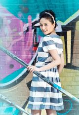 组图：戴娇倩杂志封面写真曝光 尽显小女人的优雅