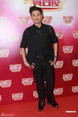 组图：无线2011台庆揭幕 众花旦盛装亮相拼美艳