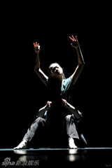 幻灯图：《相聚》将谢幕 新组合擦出新火花