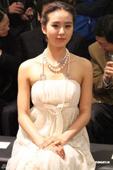 组图：刘诗诗性感亮相 《步步惊心2》还没谈好