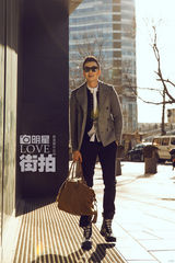 明星爱街拍：大长腿欧巴孙艺洲&金世佳的时装秀