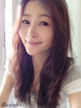 诸葛梓岐自拍美照 享豪门娇妻甜蜜生活