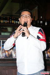 组图：李健达自资出碟 郑敬基撑旧爱邓萃雯