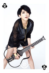 组图：刘忻变身摇滚范儿 将朋克进行到底