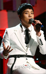 组图：韩国音乐组合2AM新专辑Showcase