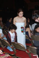 组图：曹格个唱力证与侧田兄弟情 刘德华低调助阵