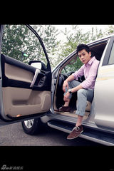 组图：夏凡精英熟男写真曝光 眼神深邃颠覆雅痞