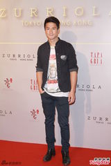 组图：刘嘉玲进军香港餐饮业 圈中友人前来捧场