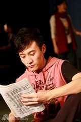 幻灯：谭晶主演《在那遥远的地方》 一人饰两角