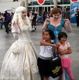 幻灯图集：动漫展第4日花絮 粉丝COSPLAY显身手