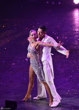 高清组图：刘德华大秀拉丁舞 杜汶泽撑场破不合传闻