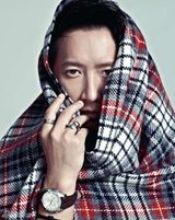 组图：韩庚登香港《君子》封面 追梦男孩永不言弃