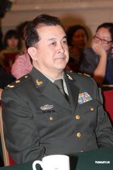 组图：蒋大为北京唱响红色经典 放歌献礼建党90周年