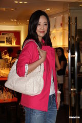 组图：陈嘉桓担心身高不利拍戏 马国明帮旧爱开脱