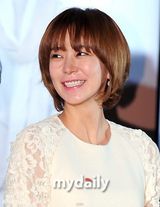 组图：沈伊英严秀晶等出席《珍贵的爱》首映