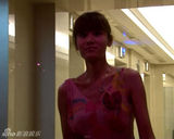 幻灯图：宋柯为朱丹举行私人派对庆生 场面温馨