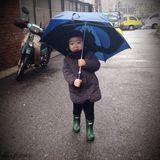 组图：韩国丑萌小正太再曝萌图 小眼咪咪喜感足