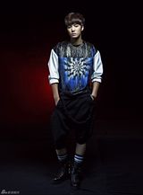 组图：NU'EST-M发写真 时尚帅气展潮范儿