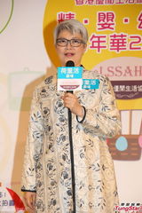 组图：陈敏儿出席幼儿活动 分享与孩子相处心得