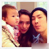 组图：35岁吴建豪富二代女友私房照