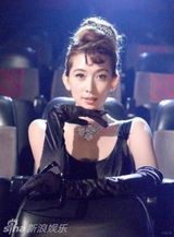 组图：张柏芝袁莉林志玲等模仿赫本造型