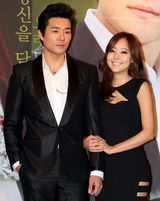 幻灯图：《黄金鱼》发布会 苏有珍等主演齐聚