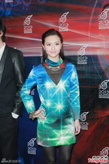 组图：容祖儿九夺劲歌金曲歌后 林峰获最受欢迎