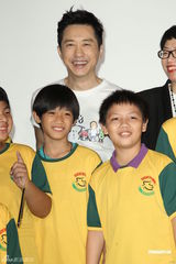 组图：庾澄庆中国好声音带队表现遭批不受影响