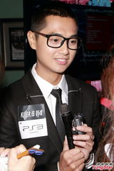 组图：郑俊弘工作多狂吸金 杨爱瑾不心急结婚