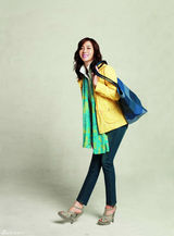 高清组图：韩星宋允儿春装写真尽显成熟女人味