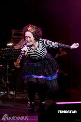 高清组图：王菀之不计前嫌原谅好友 张敬轩因病失约