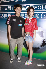 高清：关楚耀谢卫兰寄语祝福 坦言未收其演出邀请