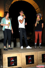 组图：郑元畅初执导演筒 自嘲属神经质型