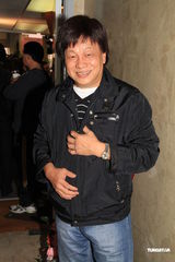 组图：仓田保昭香港开空手道馆 狄龙梁小龙捧场