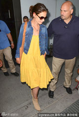 组图：凯蒂见律师 传克鲁斯试图避免上法庭